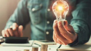 太陽光発電のリースとは？メリット・デメリット、月々の料金について解説